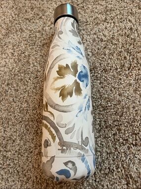 S'well Blue and Gray Botanical Pattern Insulated water  Bottle
